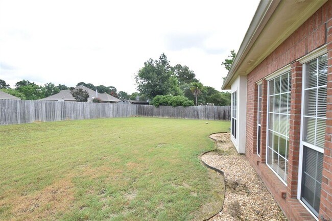 Building Photo - 1691 Rambling Brook Ln
