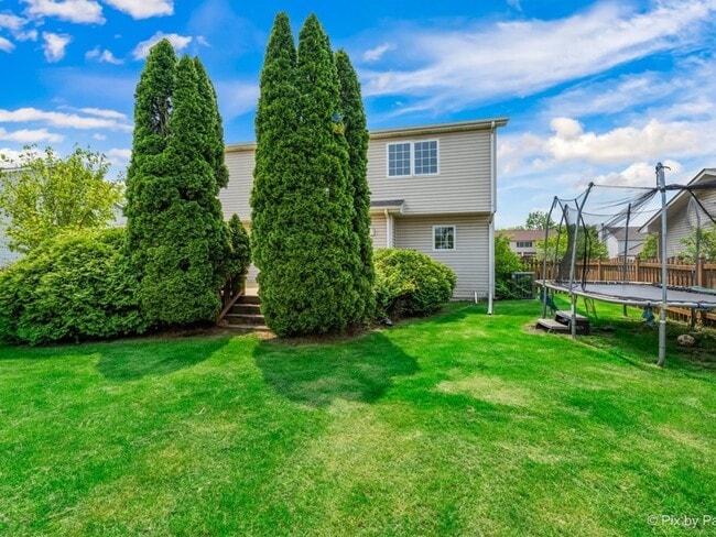 Building Photo - 646 Otter Way