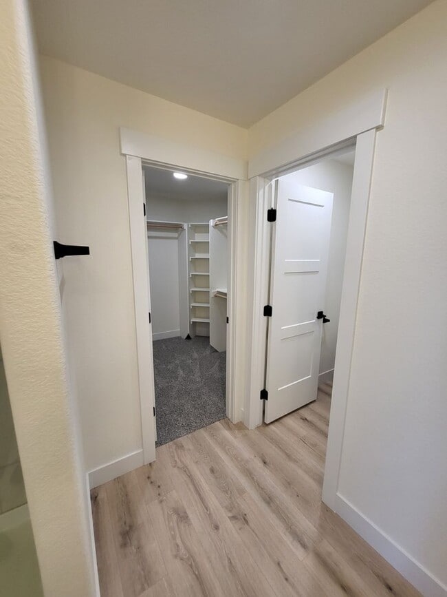 Building Photo - Beautiful New Construction!  3 Bedroom 2.5 Bath Townhome In Sweetgrass!!!!!