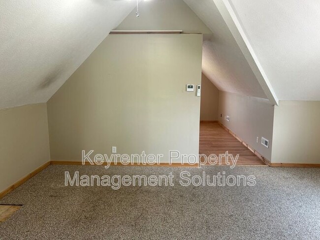 Building Photo - 33 Hodge Farm Ln