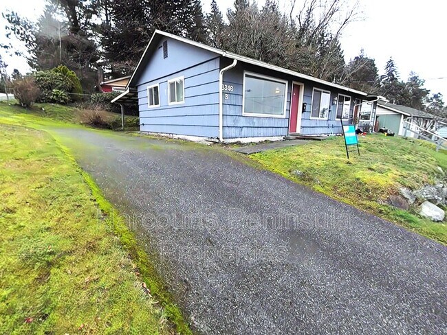 Primary Photo - 3346 Ward Ave