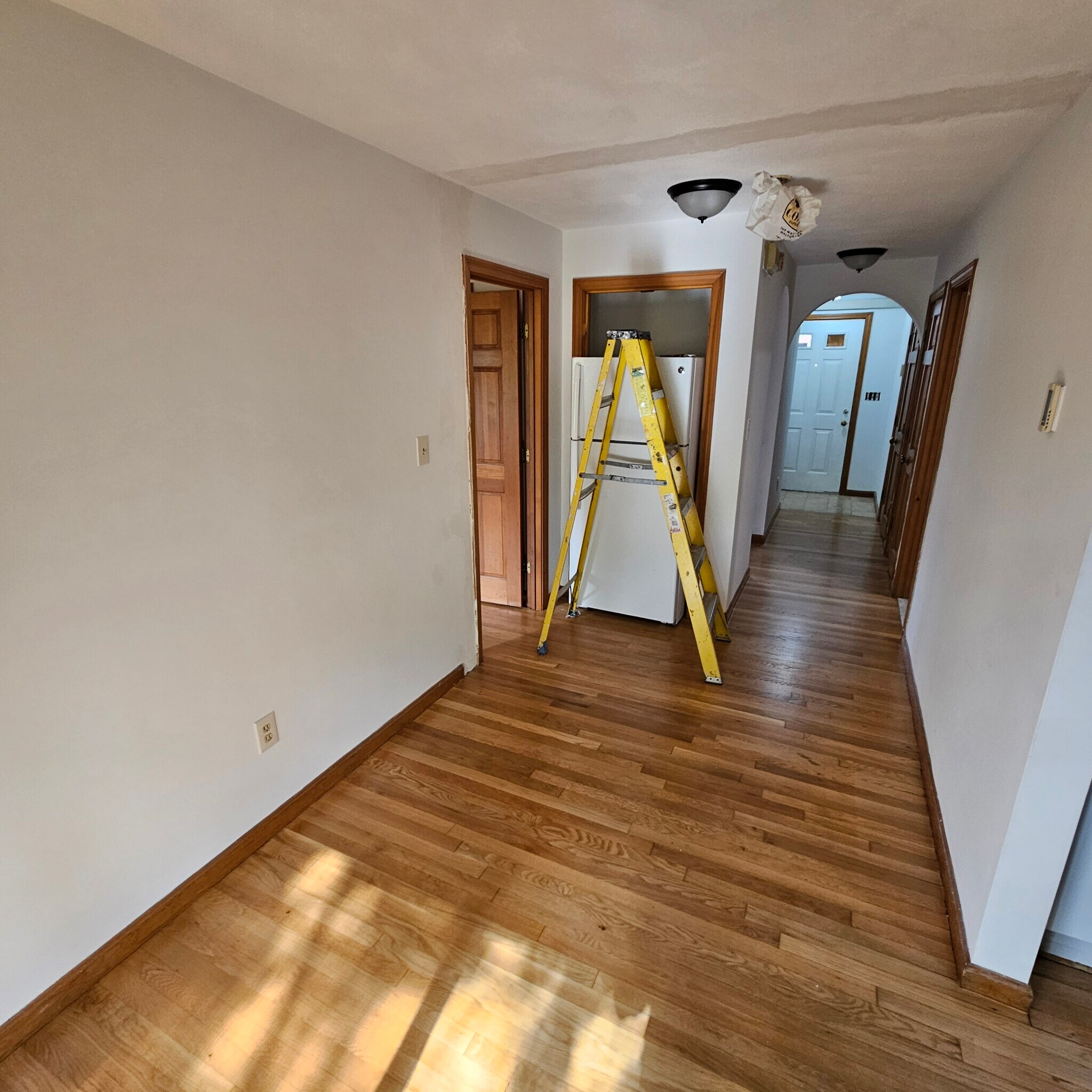 Building Photo - 54 Vineland St