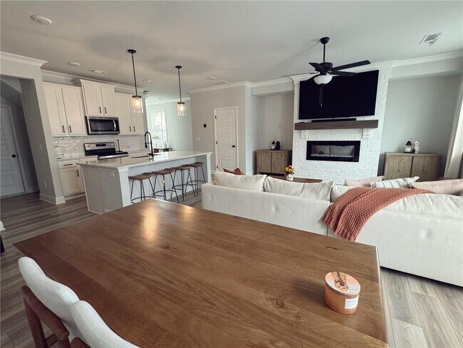 Building Photo - 4549 Cypress Pk Dr