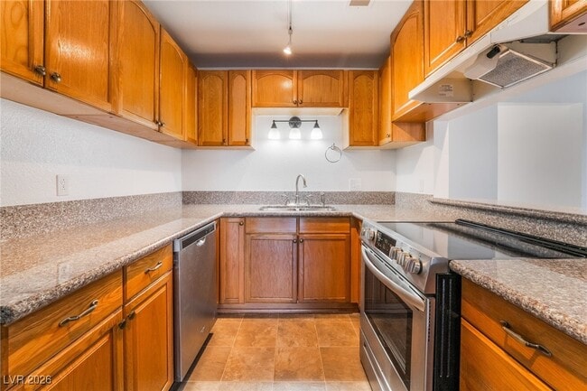 Building Photo - 1024 Willow Tree Dr