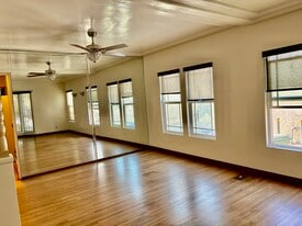 Building Photo - 8956 San Luis Ave