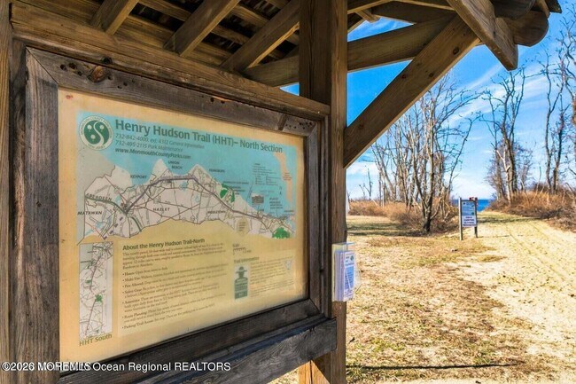 Building Photo - 23 E Mnr Sq