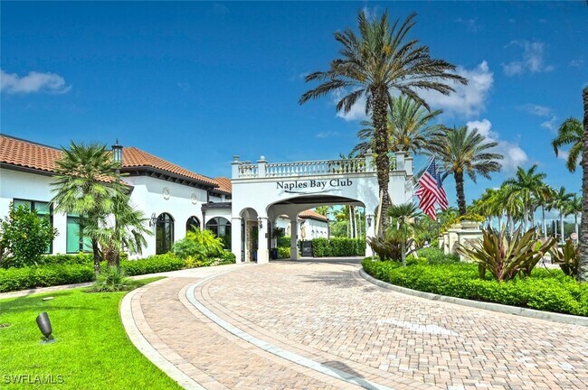 Building Photo - 1530 5th Ave S