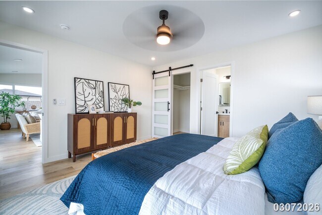 Building Photo - Fully Remodeled, Rarely Available 3BR/2BA/2PKG in Orchard Hills, Aeia Heights