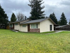 Building Photo - HOP16780