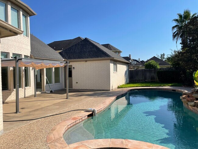 Building Photo - 22315 Indigo Pines Ln