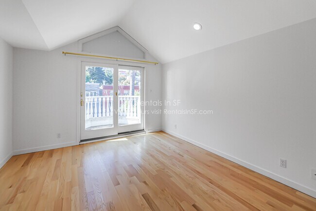 Building Photo - 247 Ripley St