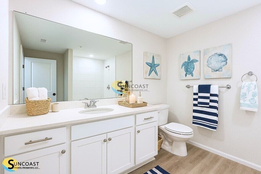 Building Photo - 6445 Breezy Oaks Wy