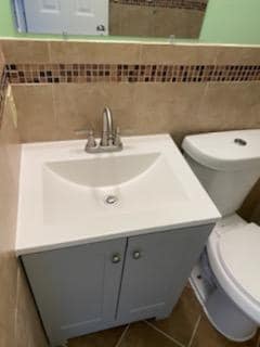 Building Photo - 2702 Island Ave