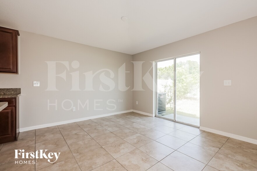 Building Photo - 10621 Standing Stone Dr