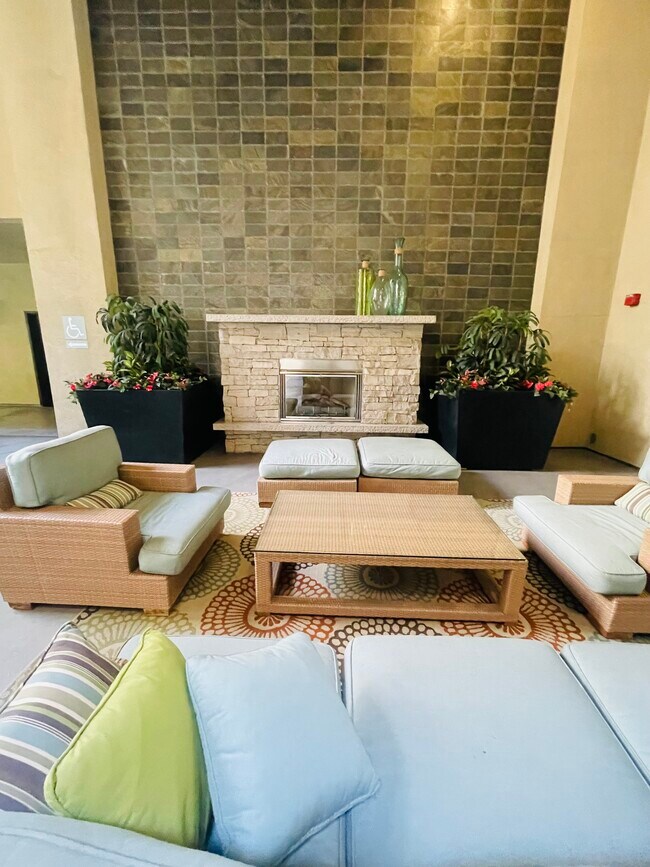 Common Area Fireplace - 133 The Promenade N