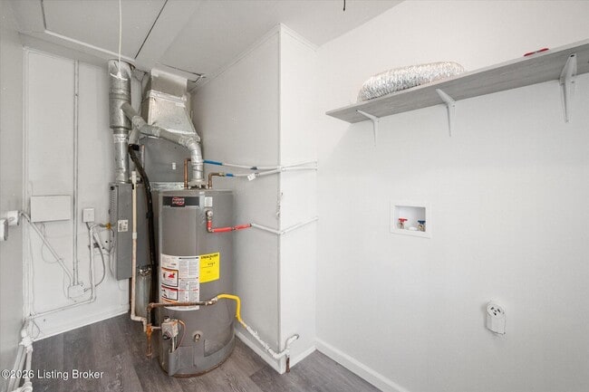 Building Photo - 223 N 37th St