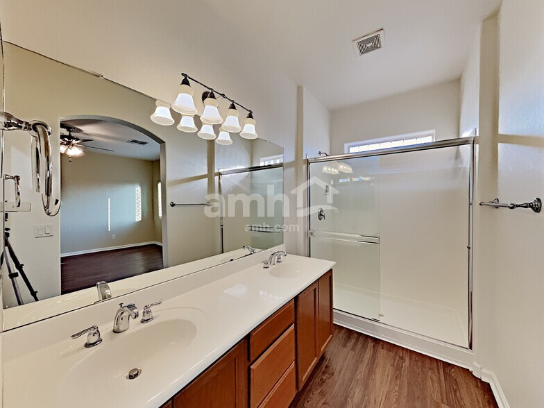 Building Photo - 20025 N 20th St