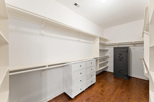 Building Photo - 3618 Bluebonnet Trace Dr