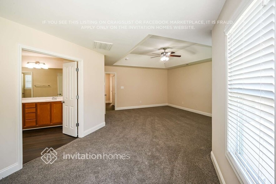 Building Photo - 10006 Granite Trail Ln