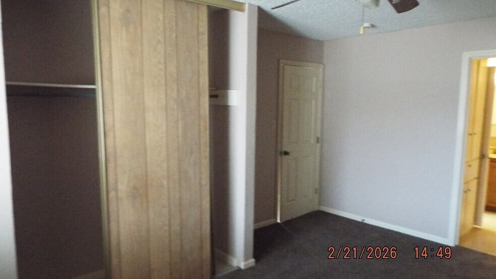 Building Photo - 8302 Glen Mont Dr