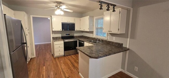 Building Photo - 2902 Highbrook Ct