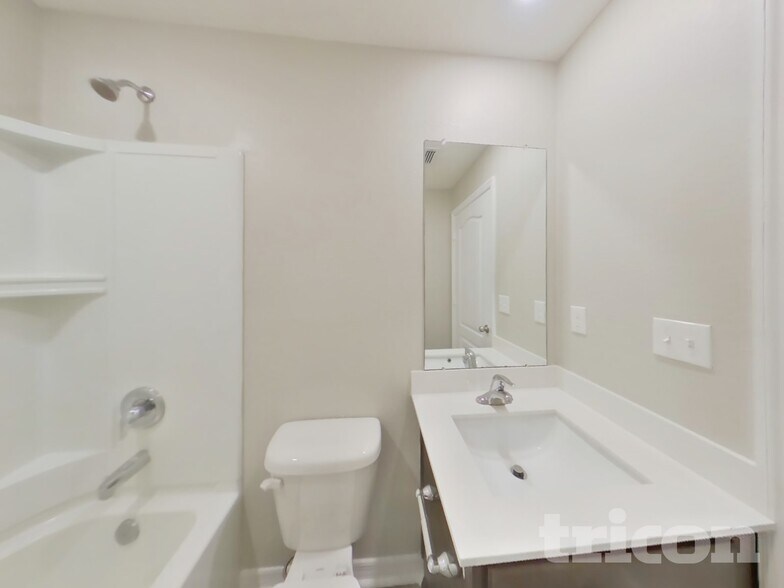 Building Photo - 18 Prince Kaarel Ln