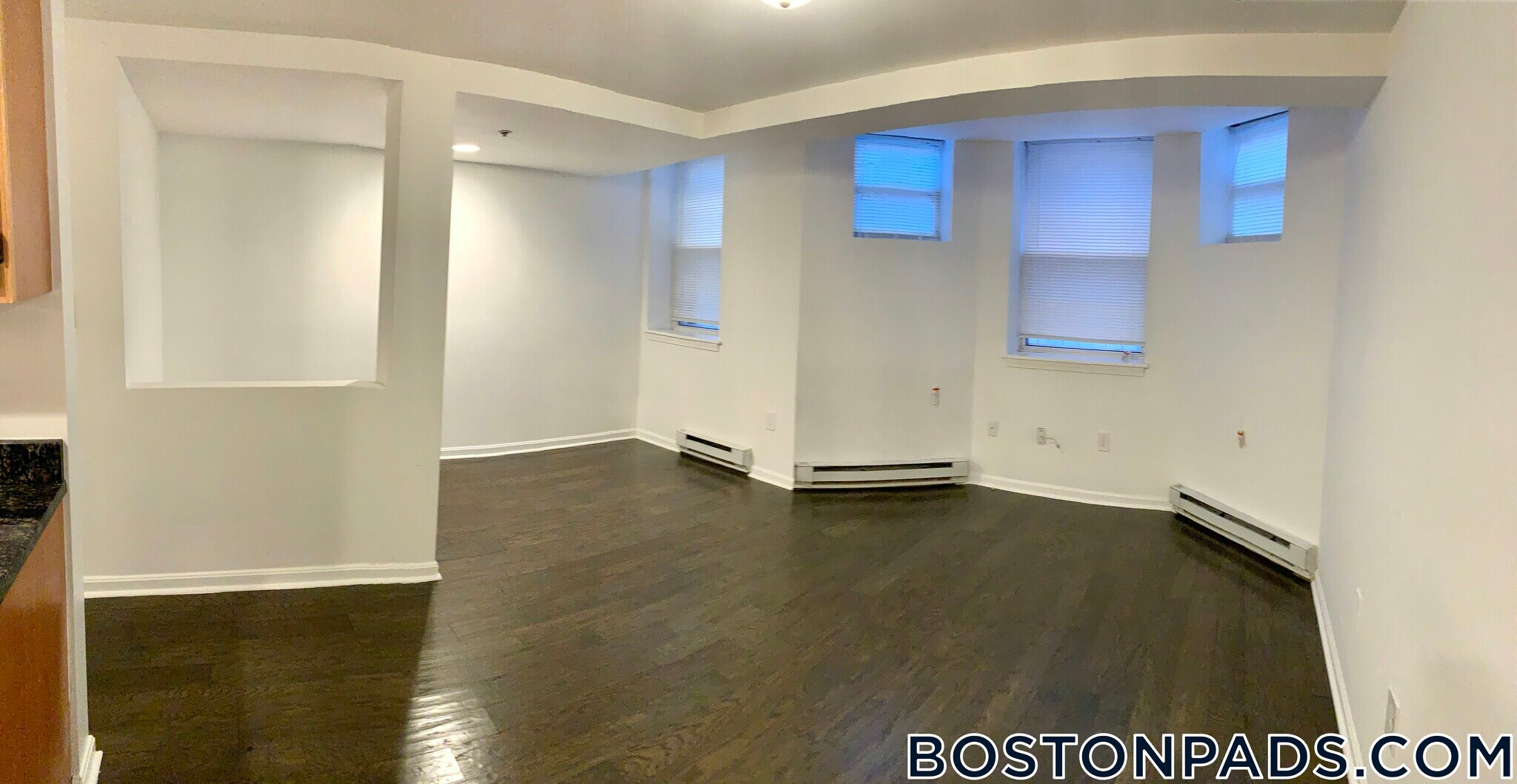 Building Photo - 108 Jersey St