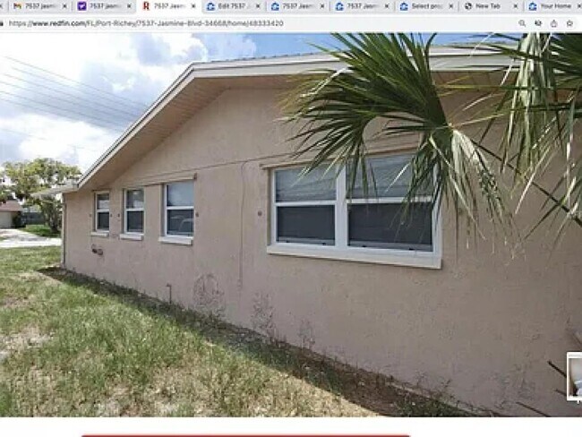 Building Photo - 7537 Jasmine Blvd