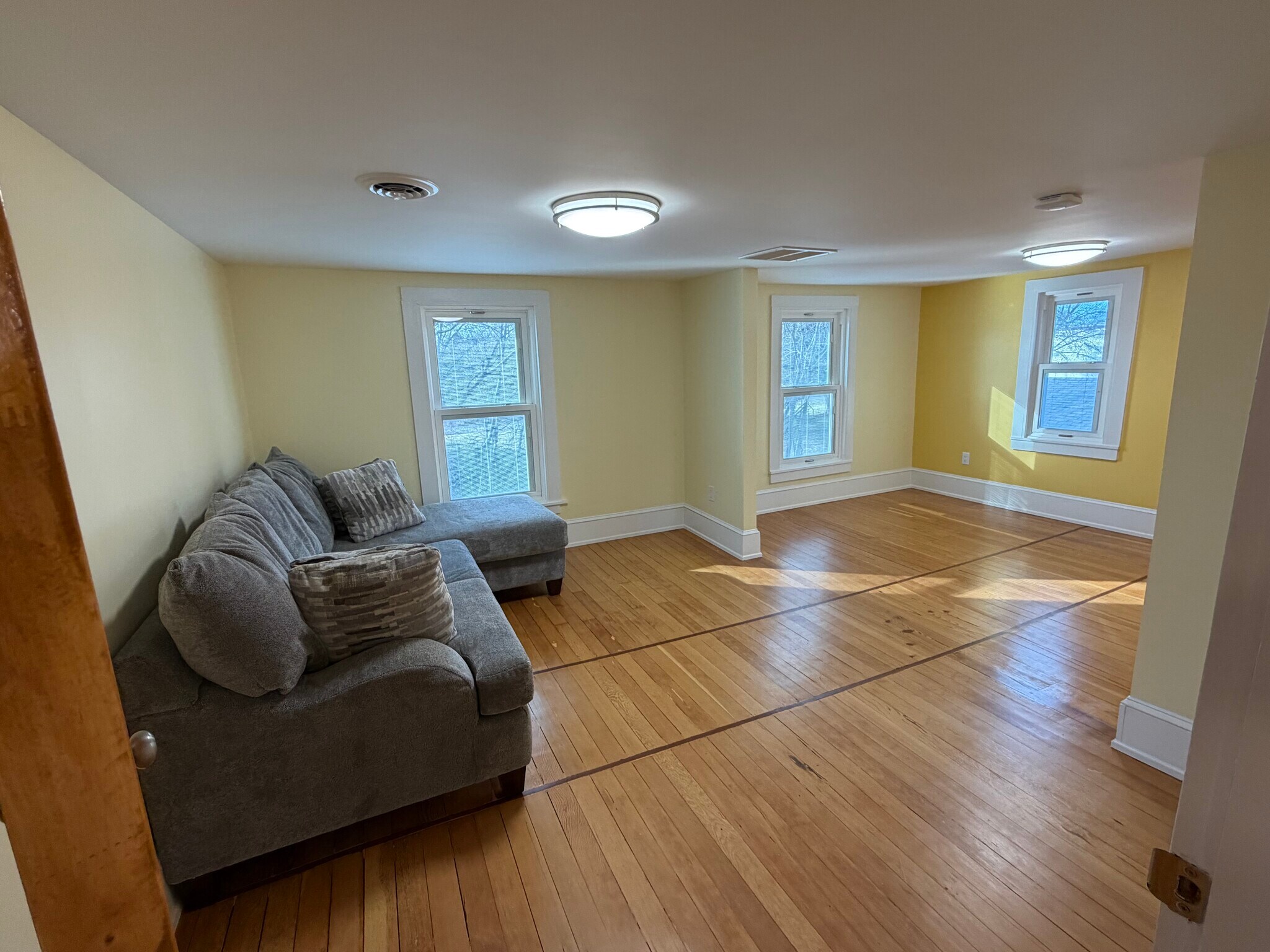 Building Photo - 7 Etna Ln