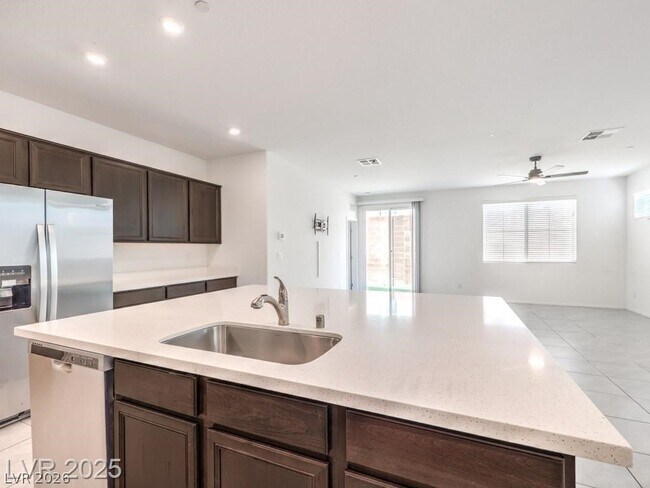 Building Photo - 6130 Sinks Canyon Ave