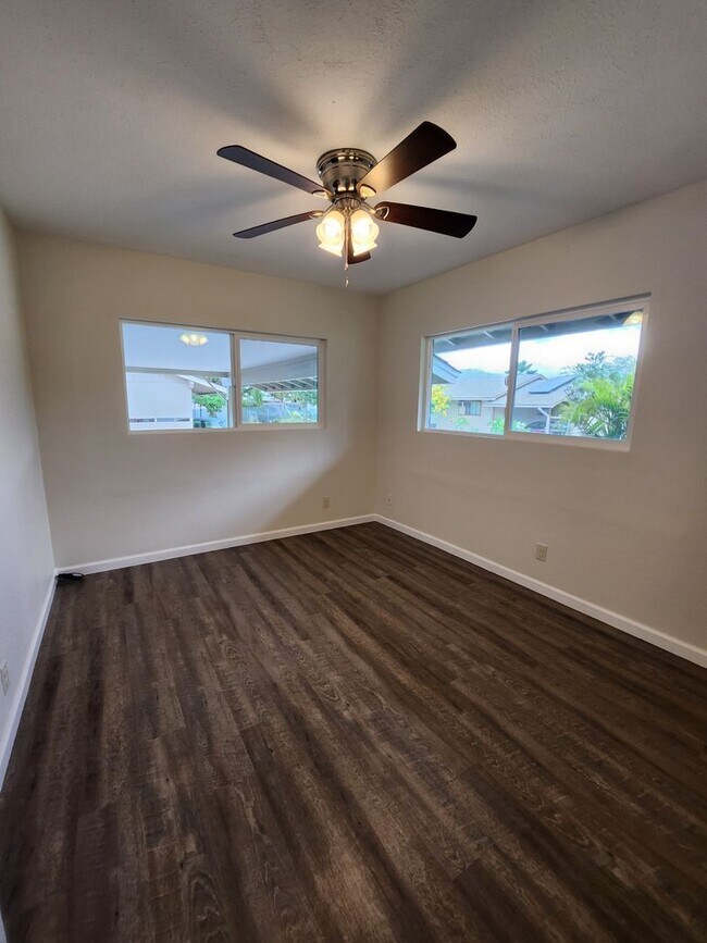 Building Photo - 2/1 Cottage in North Kihei
