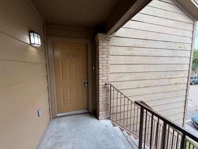 Building Photo - 412 Shiloh Dr