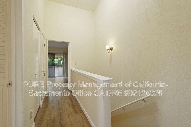 Building Photo - 9200 Madison Green Ln