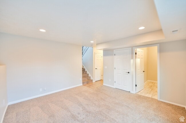 Building Photo - 172 Bridgepark Cir
