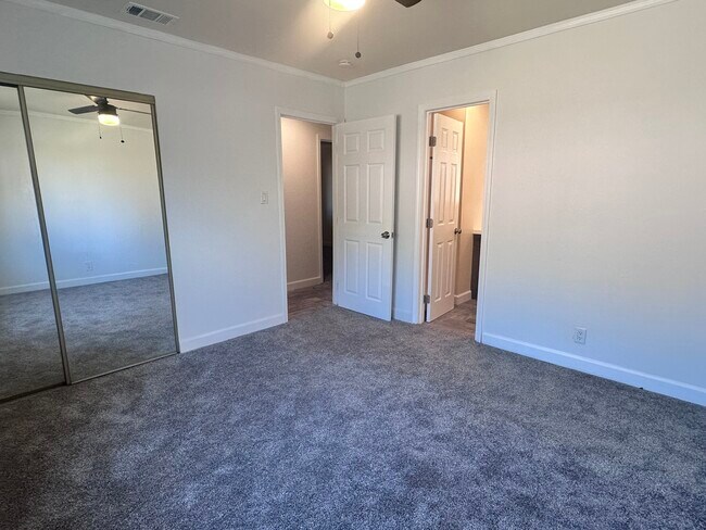 Building Photo - 45322 Saigon Ave