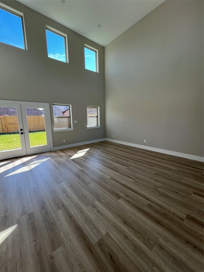 Building Photo - 2603 Piemonte Ave