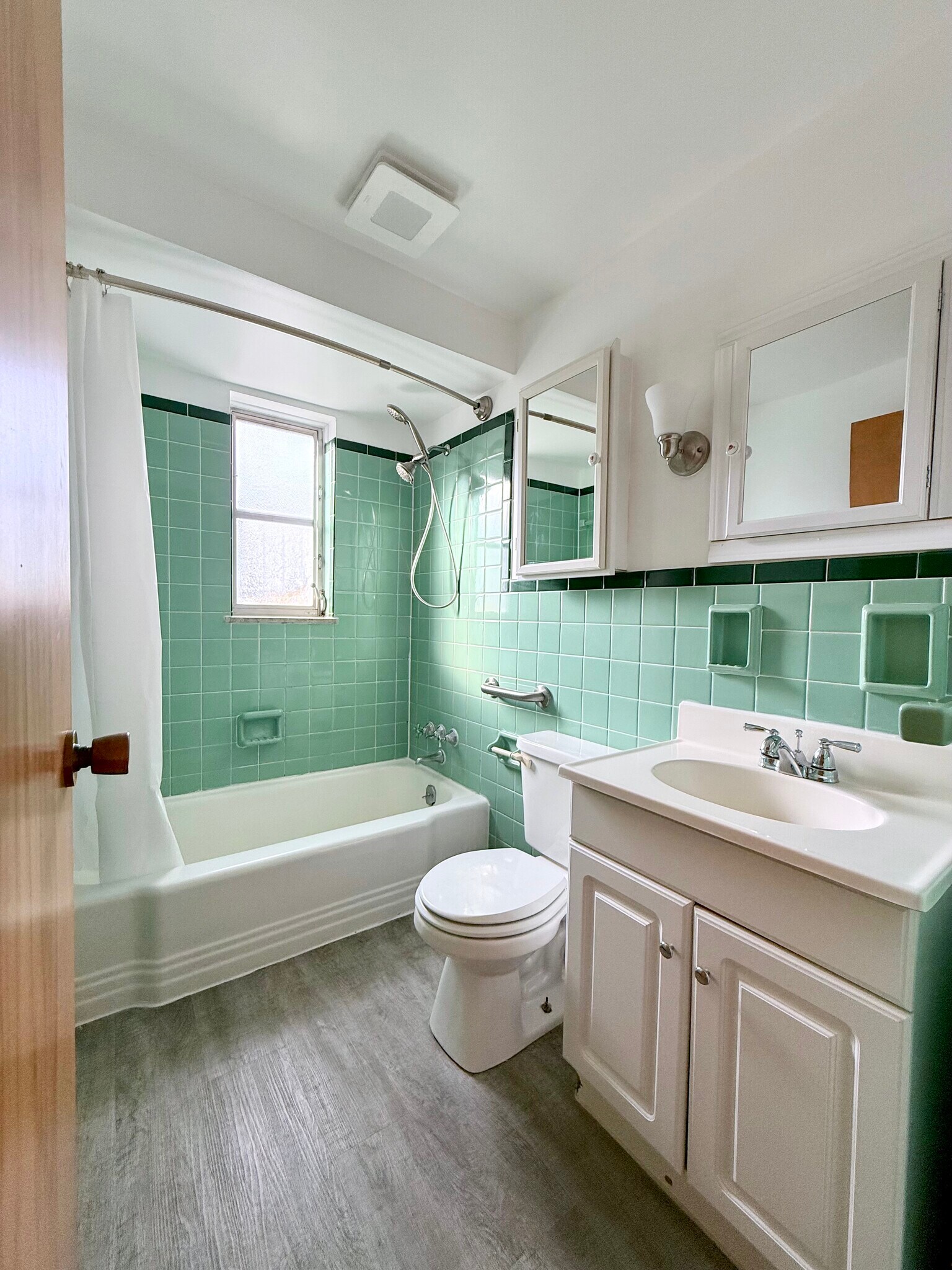 Building Photo - 1783 Ardleigh Rd