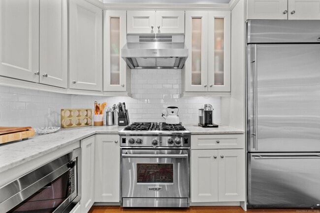 Building Photo - 77 Havemeyer Ln