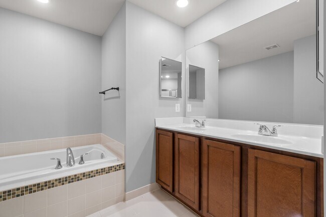 Building Photo - 23460 Twin Falls Ter