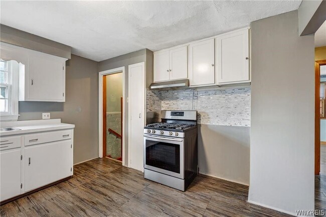 Building Photo - 191 Eastland Pkwy