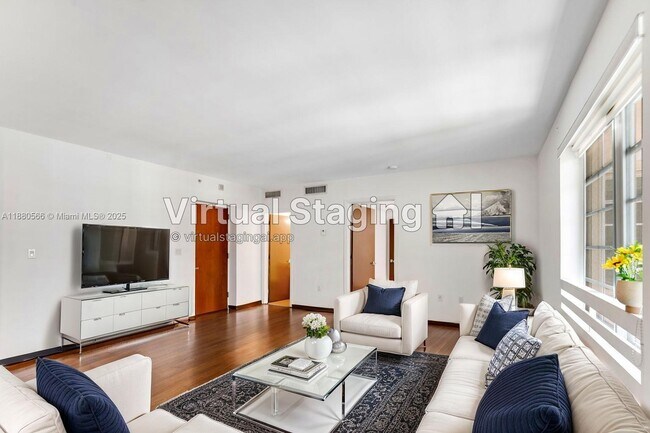 Building Photo - 435 21st St