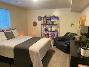 Building Photo - 1B/1B Pet Friendly Apartment South of BYU