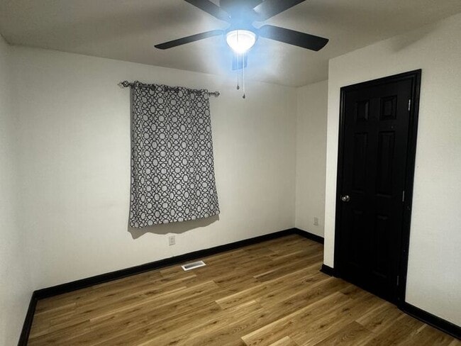 Building Photo - Updated 4 Bedroom Ranch in Established Nei...