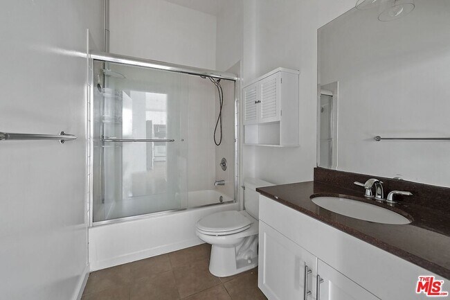 Building Photo - 13020 Pacific Promenade