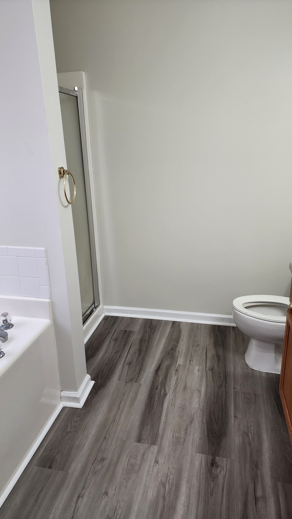 Building Photo - 45 Spring Valley Way