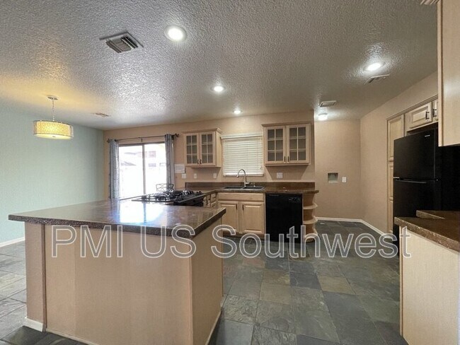 Building Photo - 1394 Mirada Dr