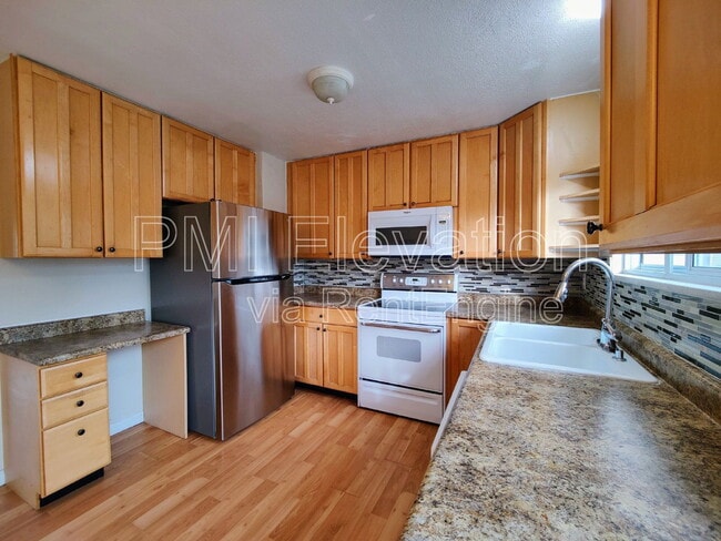 Building Photo - 16938 E Prentice Pl