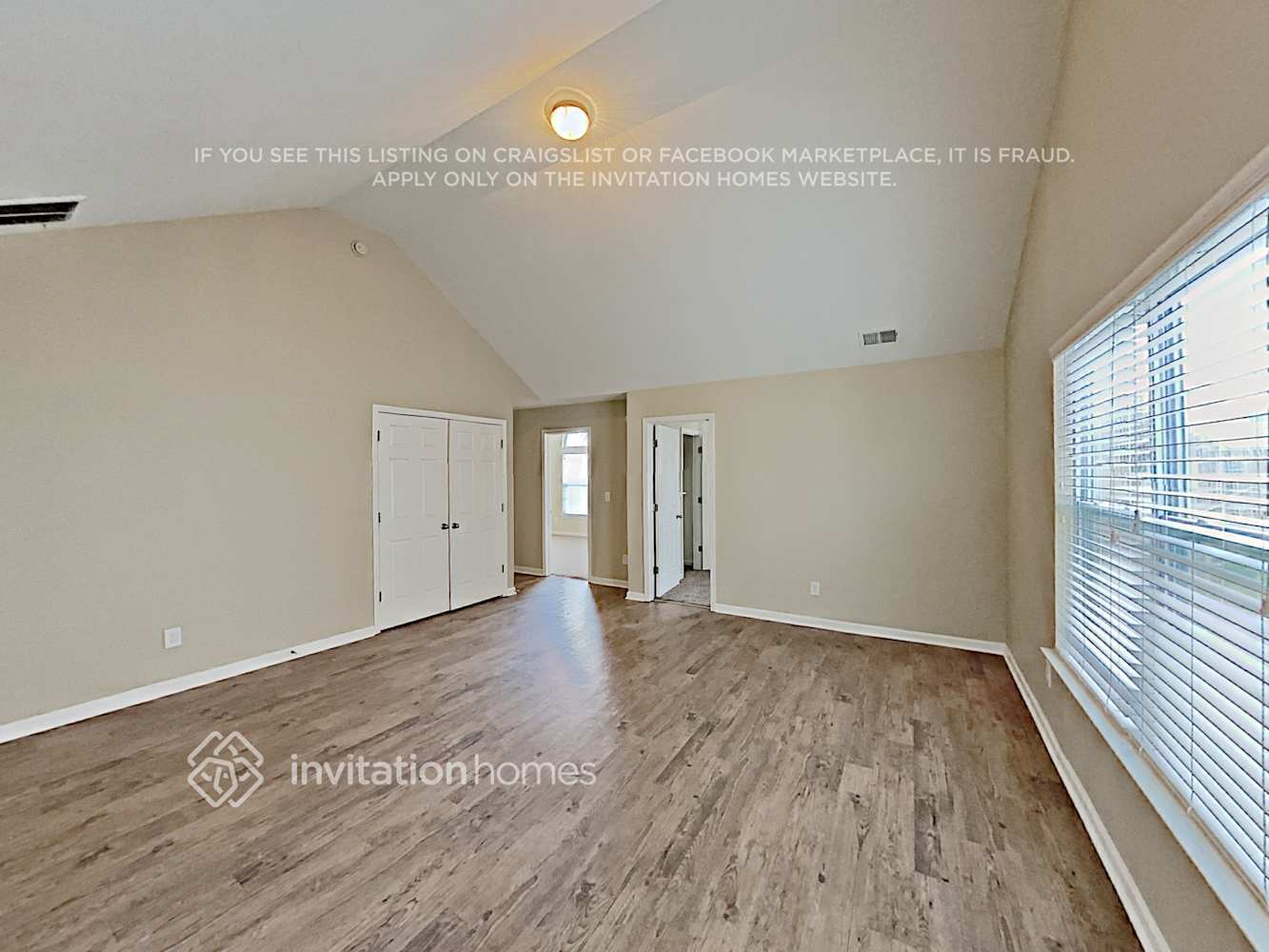 Building Photo - 4245 Arch Pass