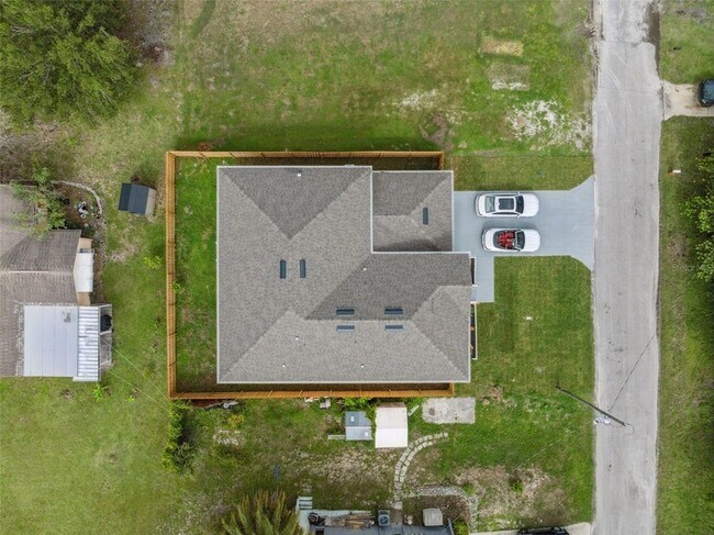 Building Photo - 8605 Inwood Dr