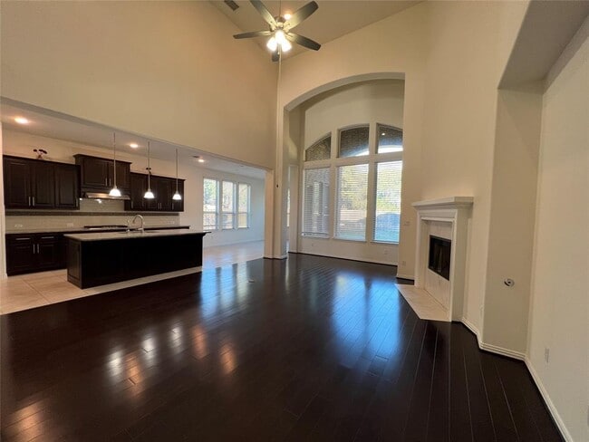 Building Photo - 345 Fannin Battleground Ln